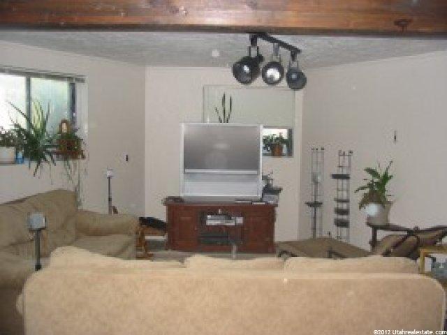4573 S 1650 W, Roy, UT 84067 — photo 7
