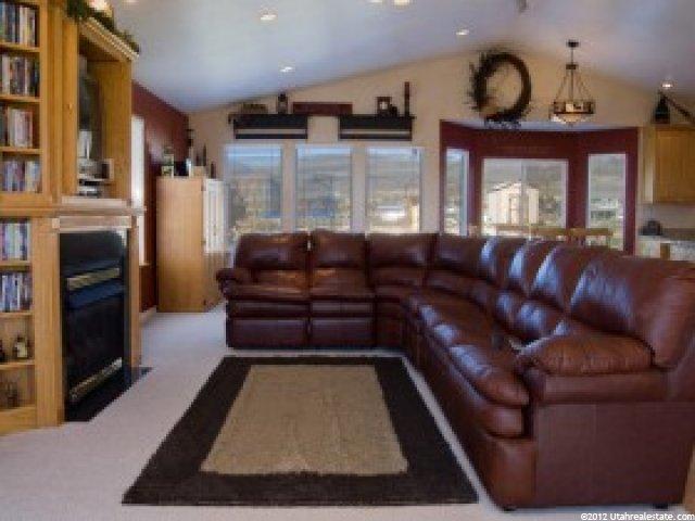 374 W Weber Canyon Rd, Oakley, UT 84055 — photo 2