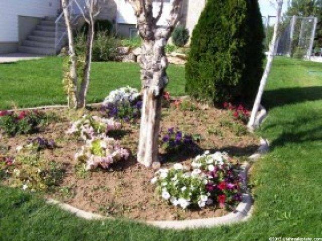 5459 S 3375 W, Roy, UT 84067 — photo 2