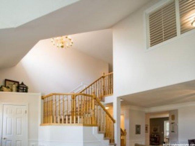 8066 Maio Dr, Sandy, UT 84093 — photo 3