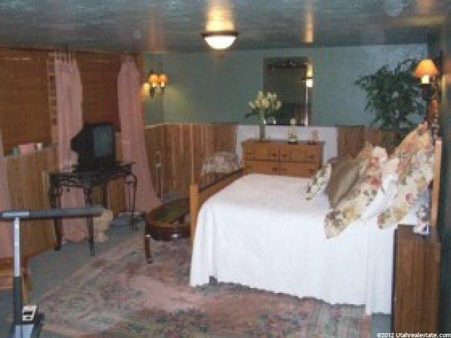 640 W 4050 S, Riverdale, UT 84405 — photo 8