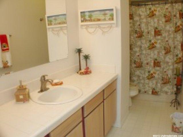 330 E 750 S, Farmington, UT 84025 — photo 5