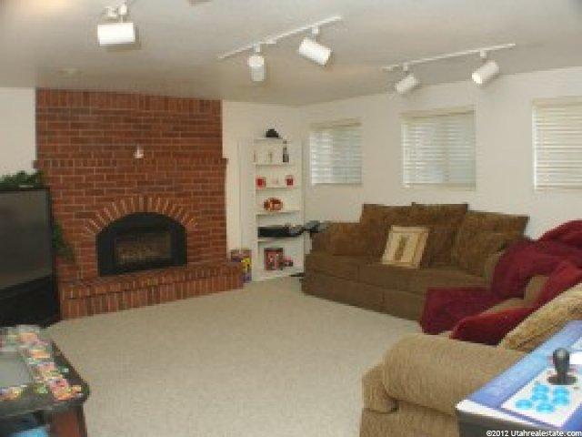 330 E 750 S, Farmington, UT 84025 — photo 7
