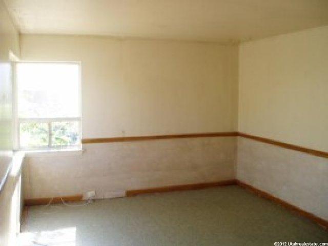 103 Ross Dr, Clearfield, UT 84015 — photo 4