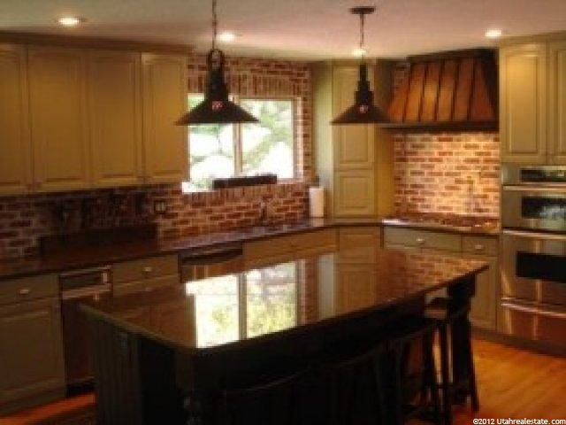 10033 S Stone Mountain Cv E, Sandy, UT 84092 — photo 2