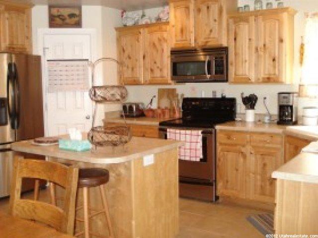 5467 S 3275 W, Roy, UT 84067 — photo 3