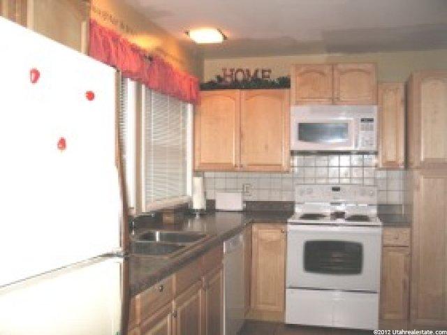 451 W 4675 S, Washington Terrace, UT 84405 — photo 5