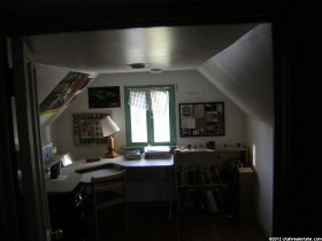 274 S 300 E, Hyrum, UT 84319 — photo 5