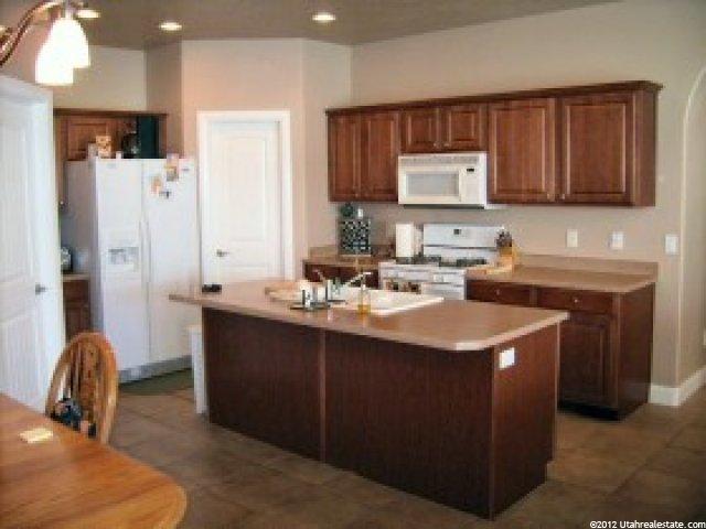 151 S 1250 W, St. George, UT 84770 — photo 6