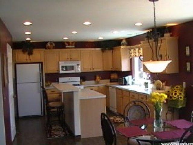 853 E 3200 N, North Ogden, UT 84414 — photo 4