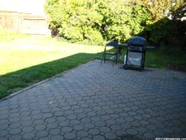 77 E Diamond St, Layton, UT 84041 — photo 11