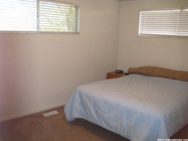 77 E Diamond St, Layton, UT 84041 — photo 8