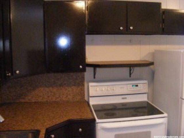 902 E 1000 S, Clearfield, UT 84015 — photo 4