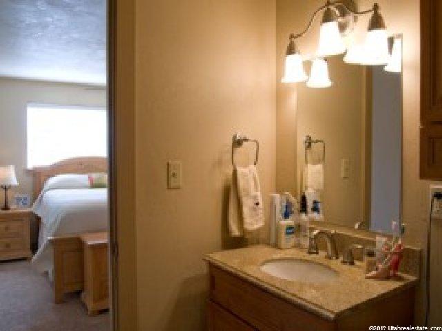 4403 S 2900 E, Holladay, UT 84124 — photo 12