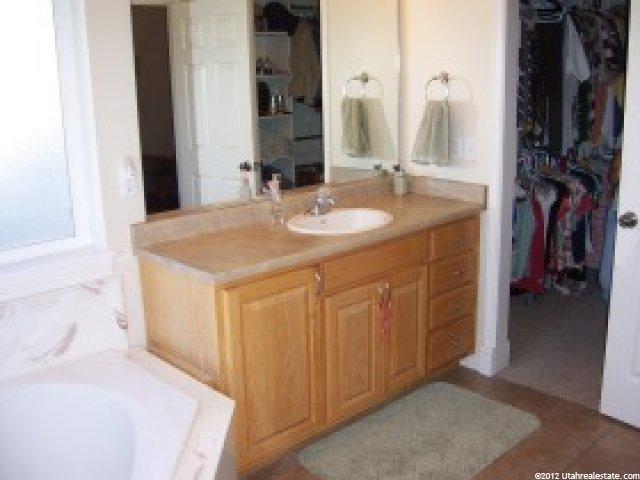 279 W 3300 S, Nibley, UT 84321 — photo 4