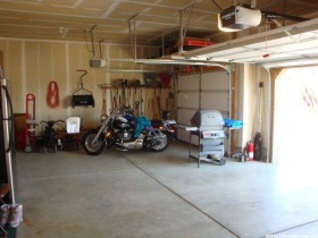 1073 N 3350 W, Layton, UT 84041 — photo 11