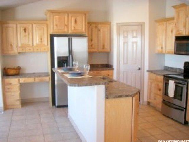 4892 W Weatherwood Ln, Herriman, UT 84096 — photo 3