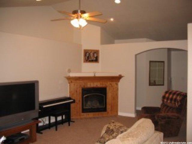 527 S 100 W, Mona, UT 84645 — photo 5
