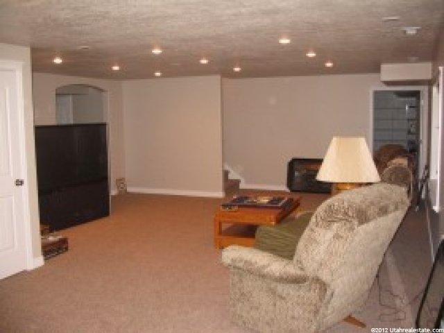 527 S 100 W, Mona, UT 84645 — photo 6