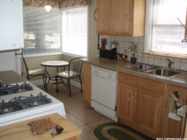 77 E 100 N, Clearfield, UT 84015 — photo 3