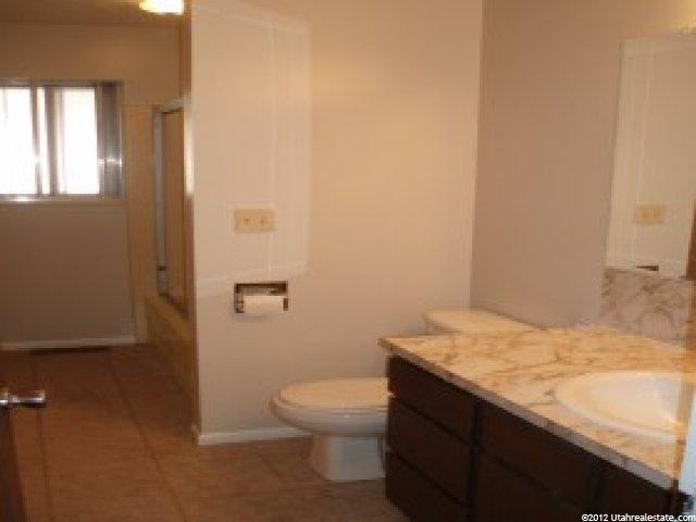 77 E 100 N, Clearfield, UT 84015 — photo 8