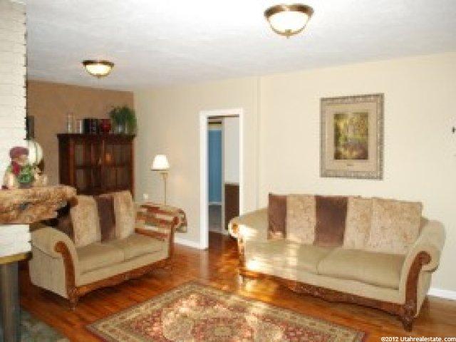132 Colonial Ave, Layton, UT 84041 — photo 9
