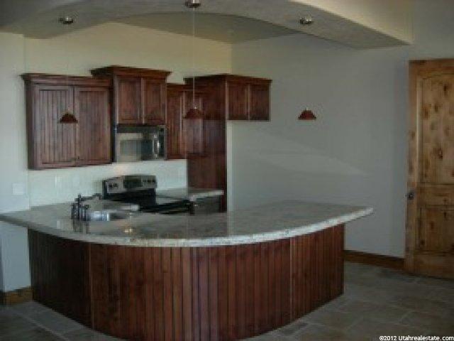 963 Highland Oaks Dr, Bountiful, UT 84010 — photo 9