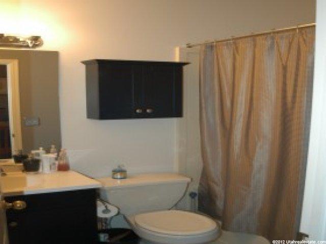 305 E 1100 N, Layton, UT 84041 — photo 11