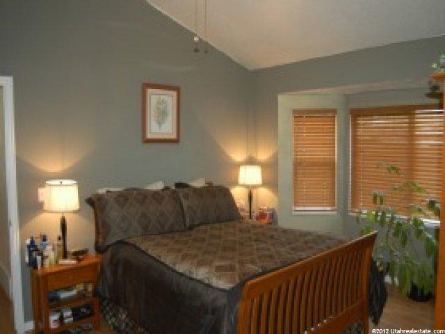 305 E 1100 N, Layton, UT 84041 — photo 10