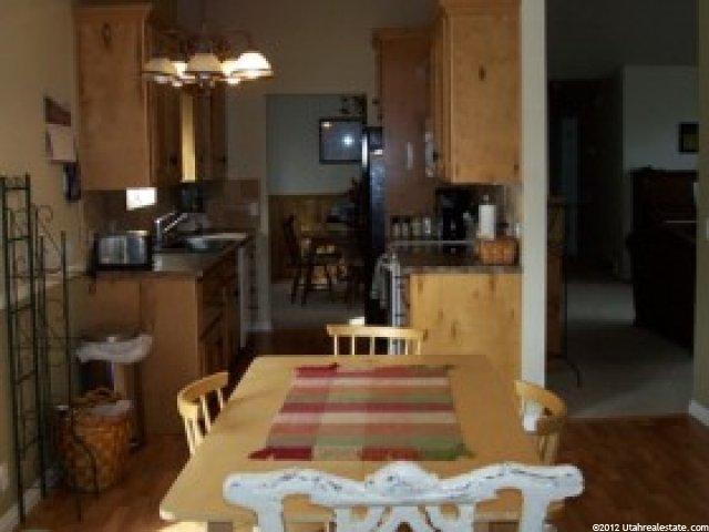 10292 S 2375 E, Sandy, UT 84092 — photo 5