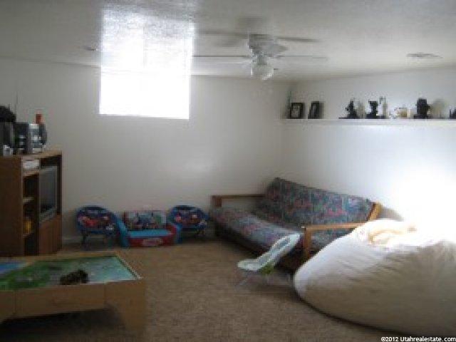 202 E Diamond St, Layton, UT 84041 — photo 9