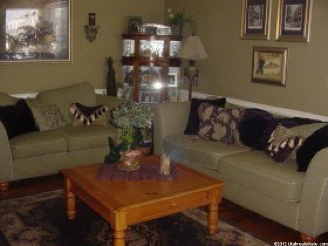 5904 S Belview Ave E, Murray, UT 84107 — photo 2