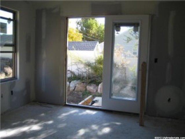719 W 4350 S, Riverdale, UT 84405 — photo 4