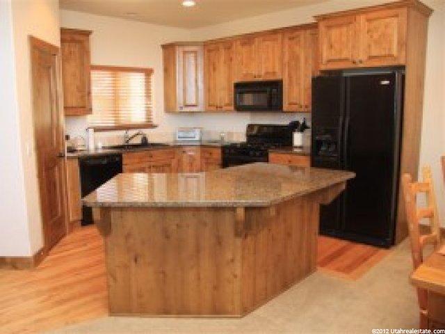 8365 Pointe Dr, Park City, UT 84098 — photo 7