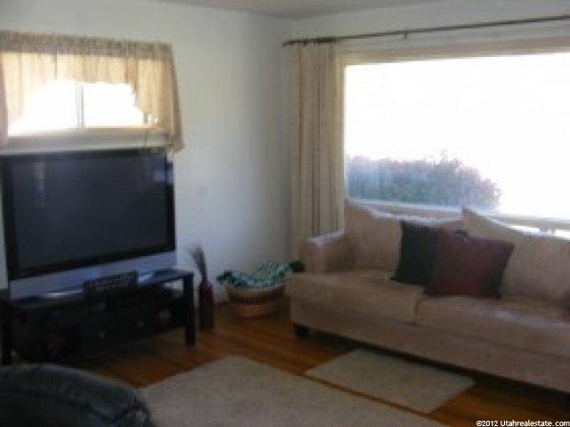 217 Porter Ave, Ogden, UT 84404 — photo 2