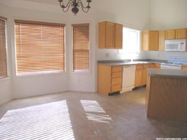 1066 N 3350 W, Layton, UT 84041 — photo 2
