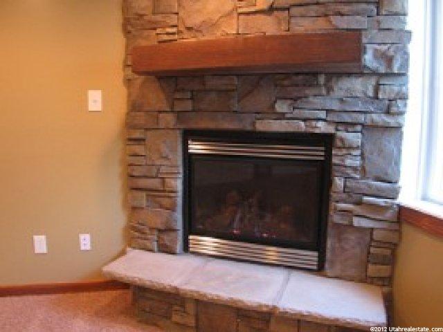 1066 N 3350 W, Layton, UT 84041 — photo 12