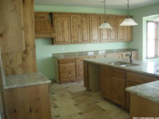 360 E 400 N, Moroni, UT 84646 — photo 3