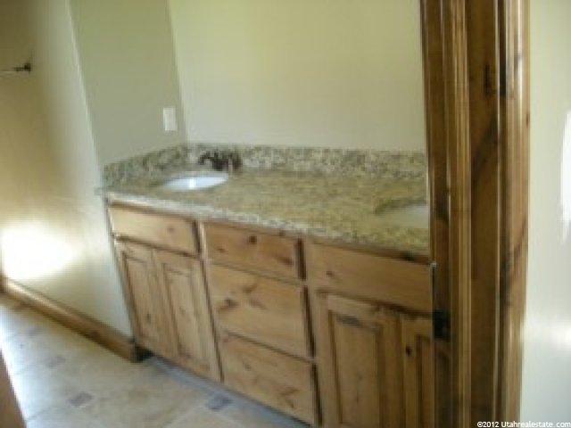 360 E 400 N, Moroni, UT 84646 — photo 8