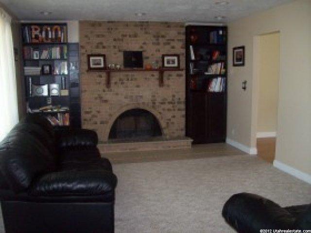 1050 E Oakridge Cir S, Sandy, UT 84094 — photo 2