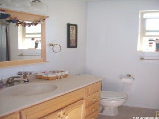 1050 E Oakridge Cir S, Sandy, UT 84094 — photo 5