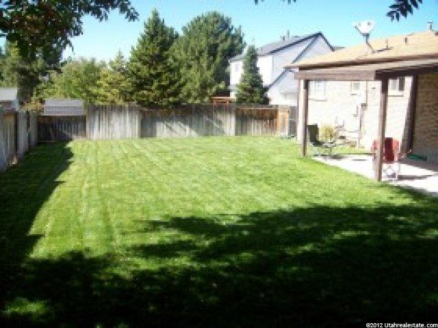 1050 E Oakridge Cir S, Sandy, UT 84094 — photo 8