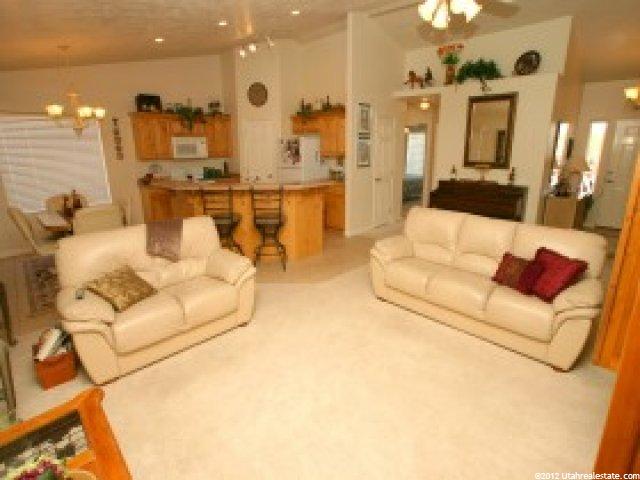 420 S Puerto, Ivins, UT 84738 — photo 2