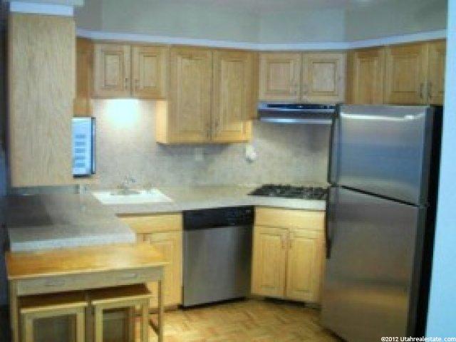 124 Alta View Dr, Midvale, UT 84047 — photo 2