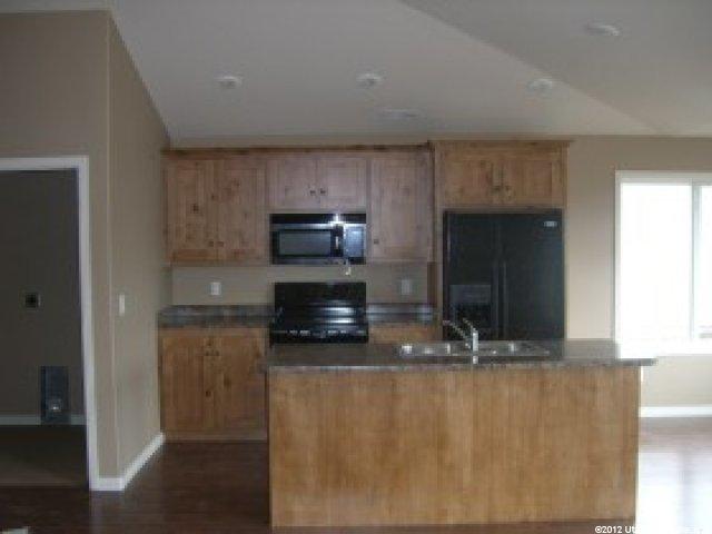 40 E Spring Creek Pkwy, Providence, UT 84332 — photo 3