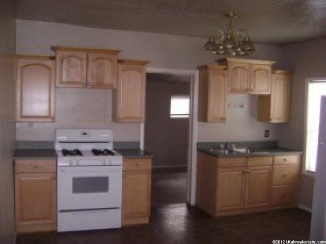 325 35th St, Ogden, UT 84401 — photo 6
