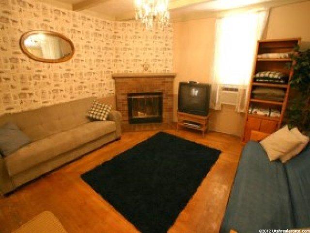 242 S 100 E, St. George, UT 84770 — photo 3