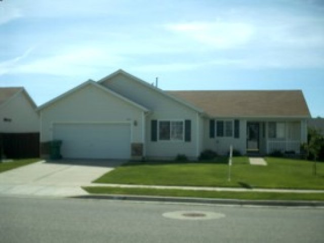 4021 W 5400 S, Roy, UT 84067 — photo 11