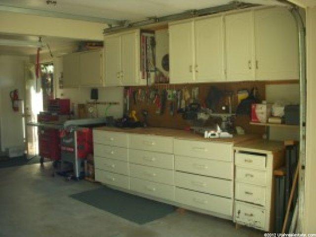 4852 S 850 E, South Ogden, UT 84403 — photo 12