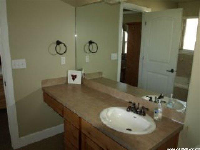 3612 Remuda Dr, Farr West, UT 84404 — photo 9